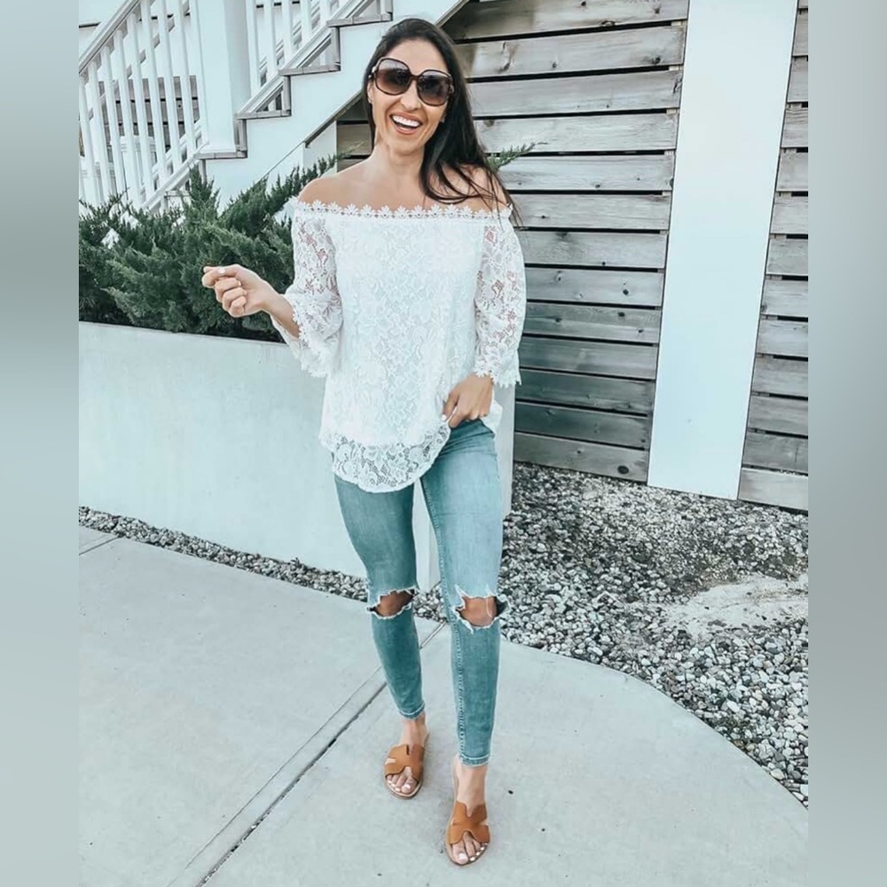 Off-Shoulder Lace Blouse - Red - Picture 7 of 7